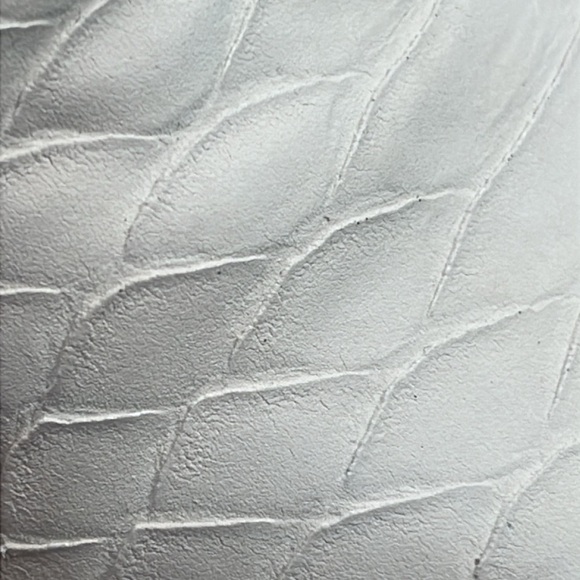 MI.IM Size 8.5 Luxe Snake Womens Mules cream Off White - Picture 11 of 11